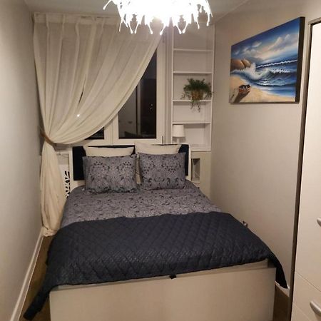 Apartament Izba - Mieszkanie Na Doby Gdansk Apartment Bagian luar foto